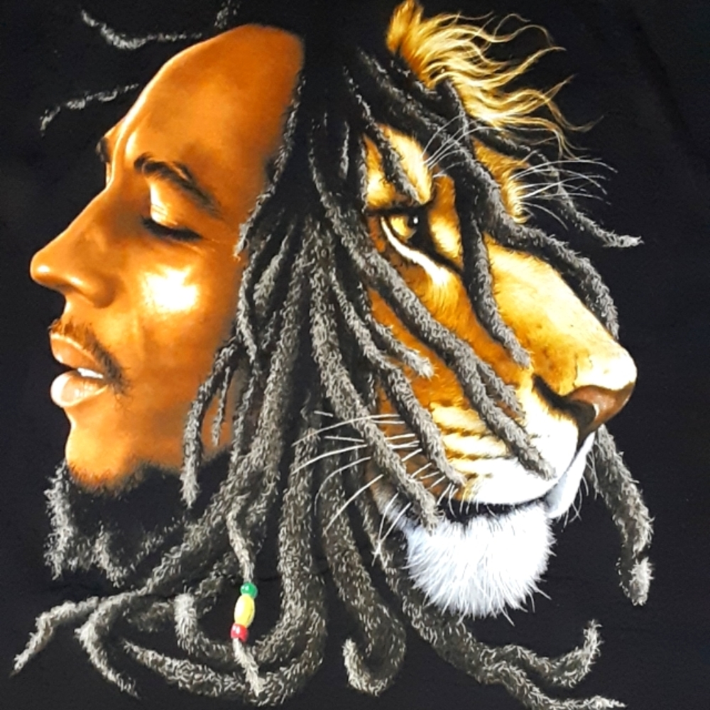 Vintage Bob Marley/Lion of Zion tshirt,new/old stock,Large